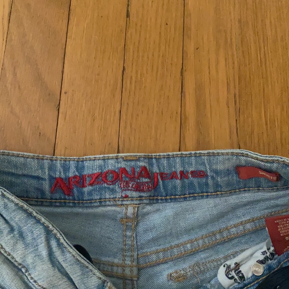 Jean Shorts - Picture 3 of 4